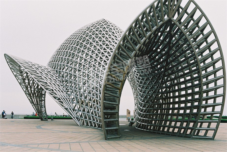 文化館廣場(chǎng)鏡面創(chuàng)意門(mén)不銹鋼雕塑定制