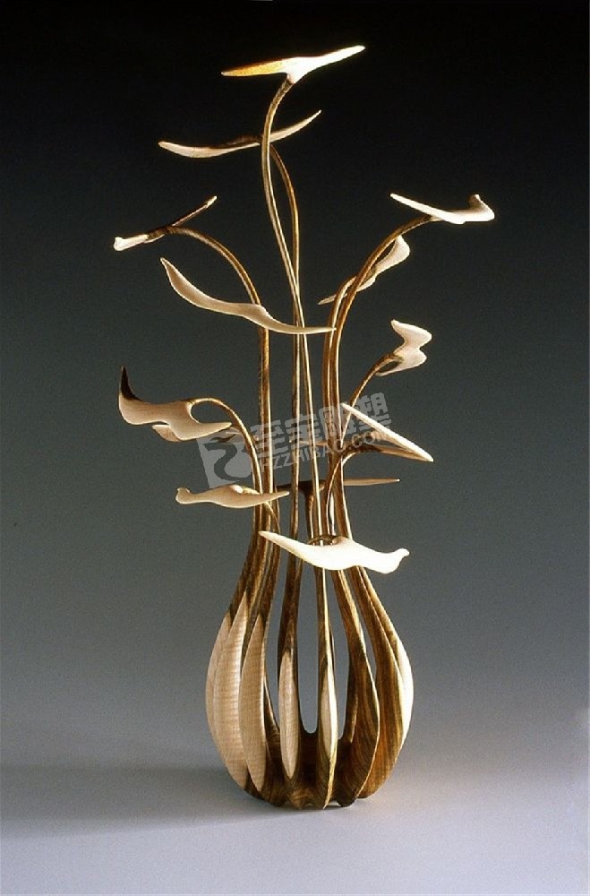 抽象地產(chǎn)創(chuàng)意雕塑設計