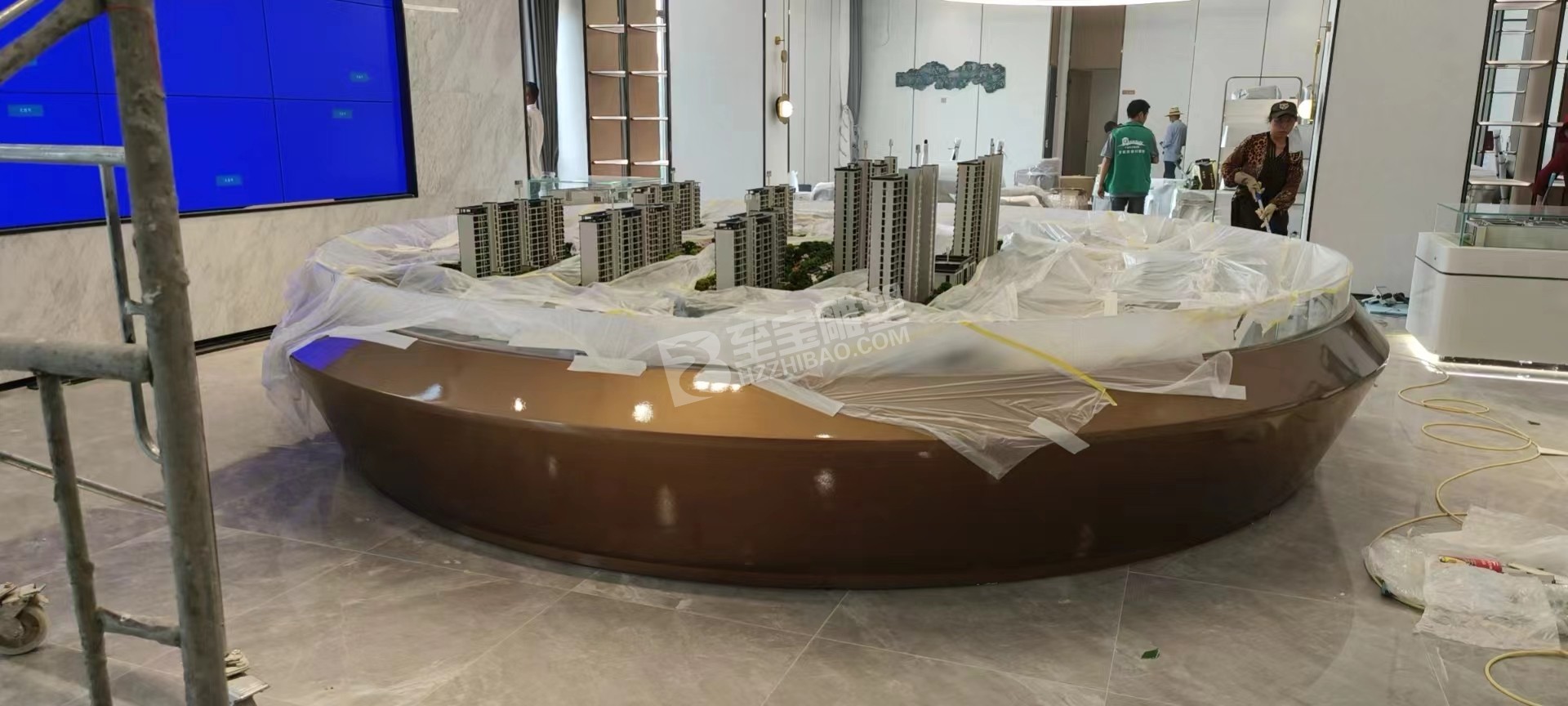 銅陵銅官區(qū)城投太學(xué)里營銷中心電鍍不銹鋼水吧臺(tái)雕塑