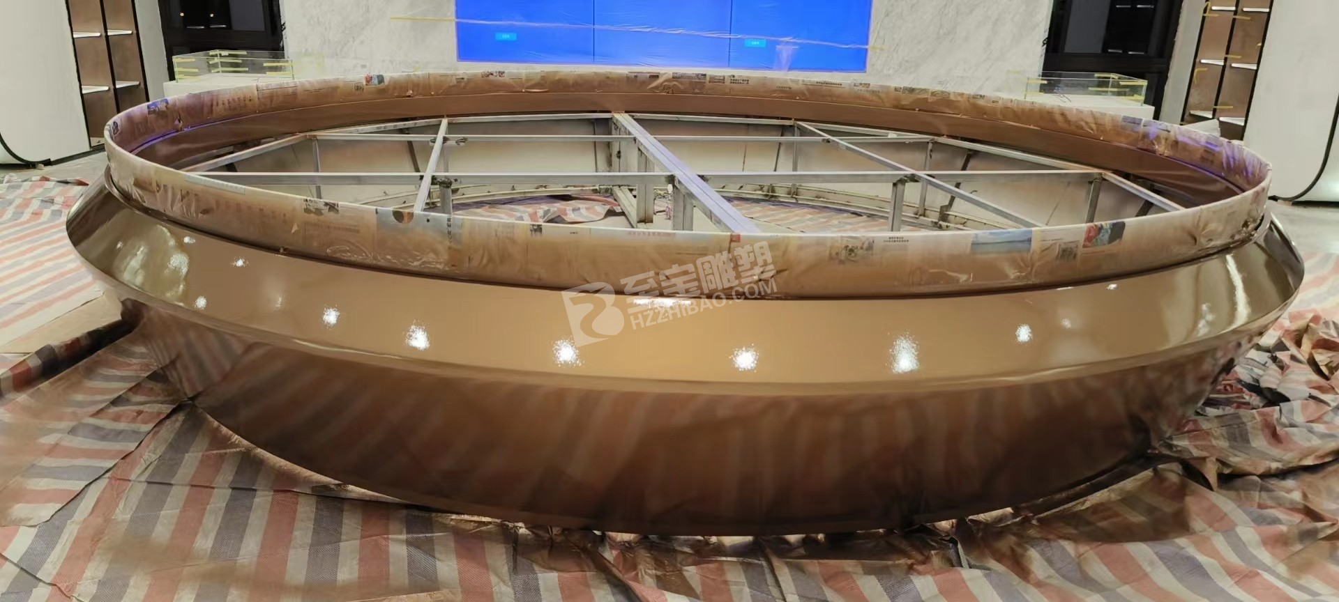 銅陵銅官區(qū)城投太學(xué)里營銷中心電鍍不銹鋼水吧臺(tái)雕塑